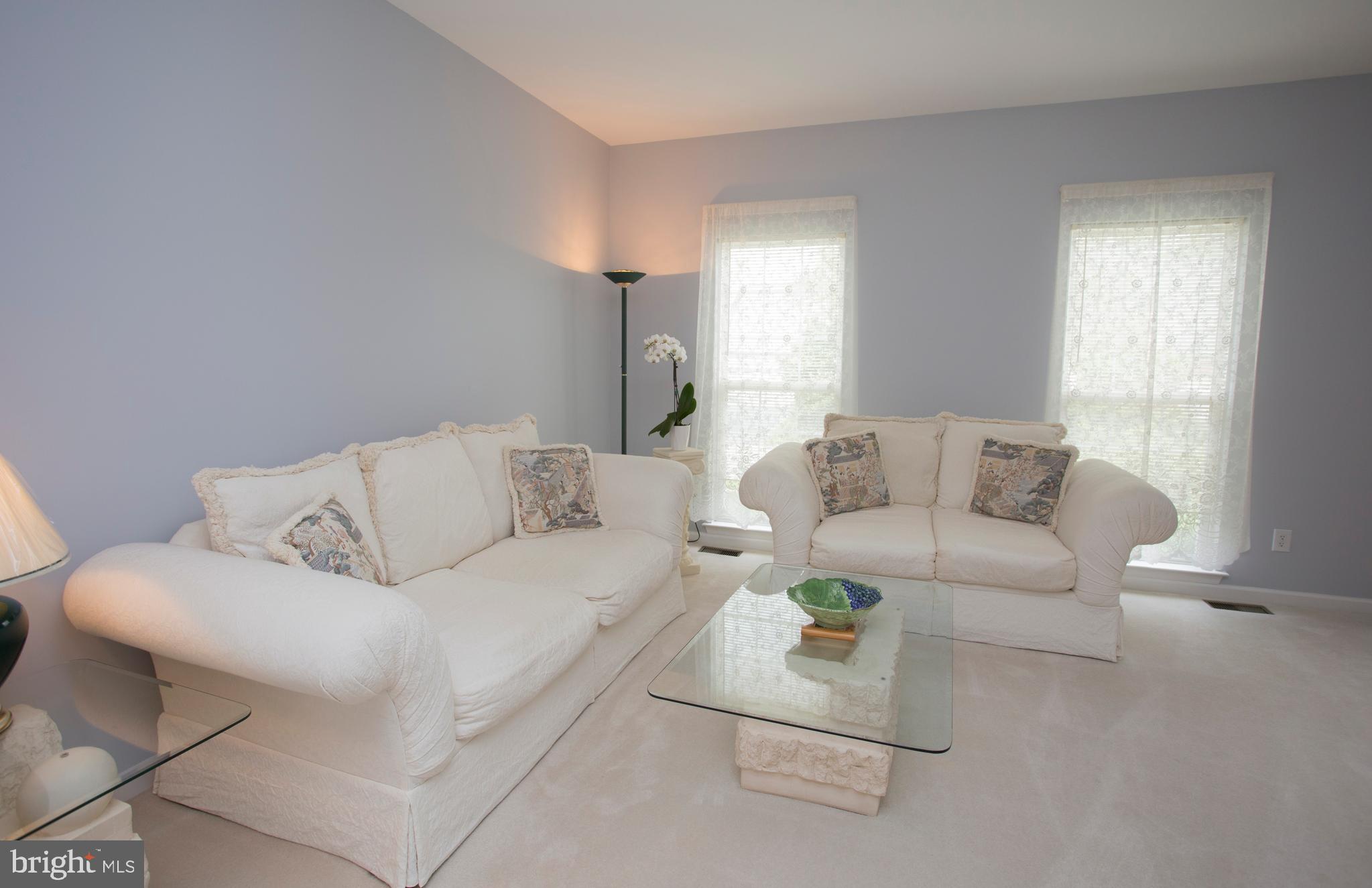 5 Avalon Road Pennington, NJ 08534 - Photo 10 of 36 Gallery Image 10