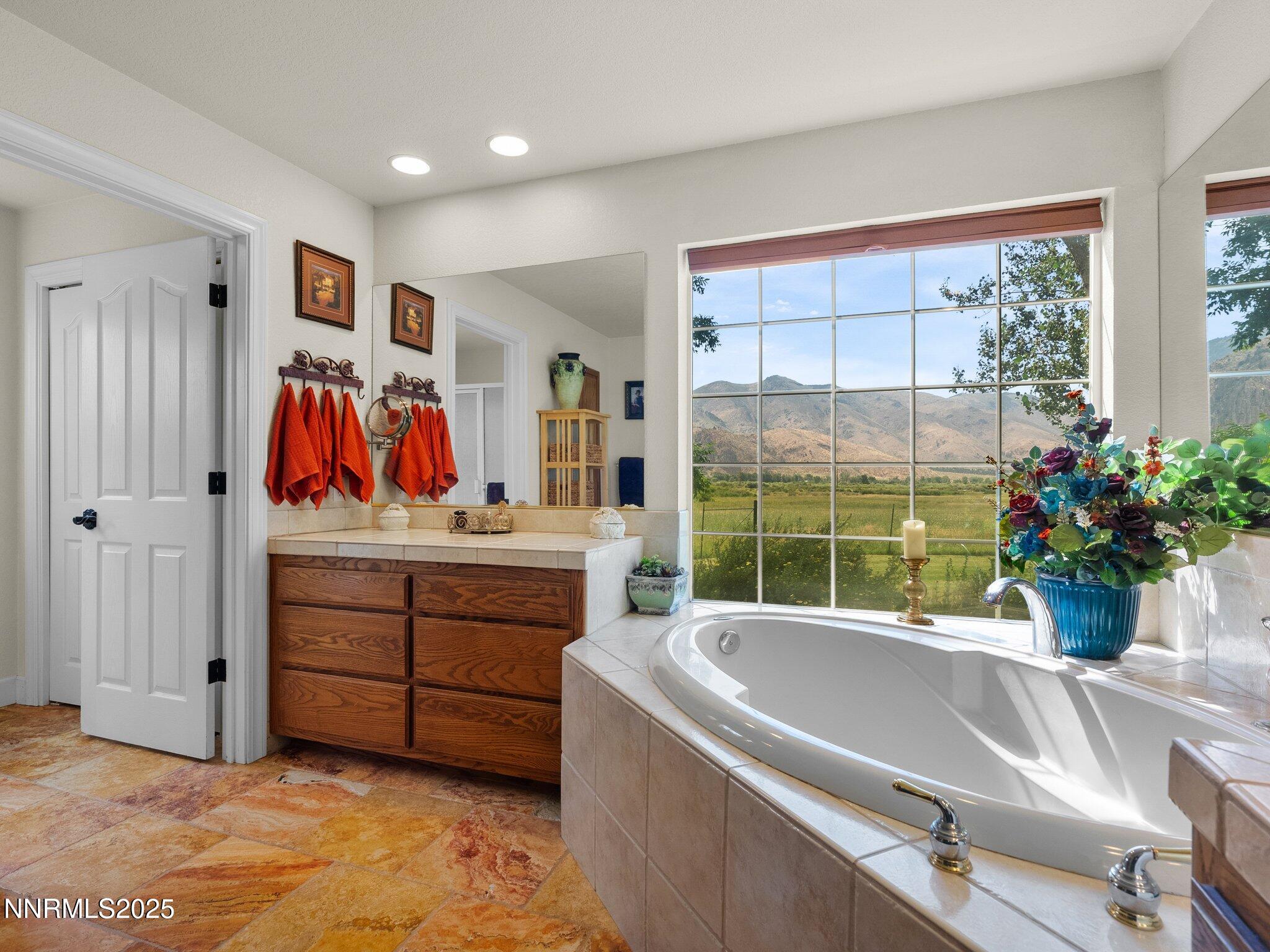 801 Larson Lane Coleville, CA 96107 - Photo 18 of 37 a view of a living room and bathroom