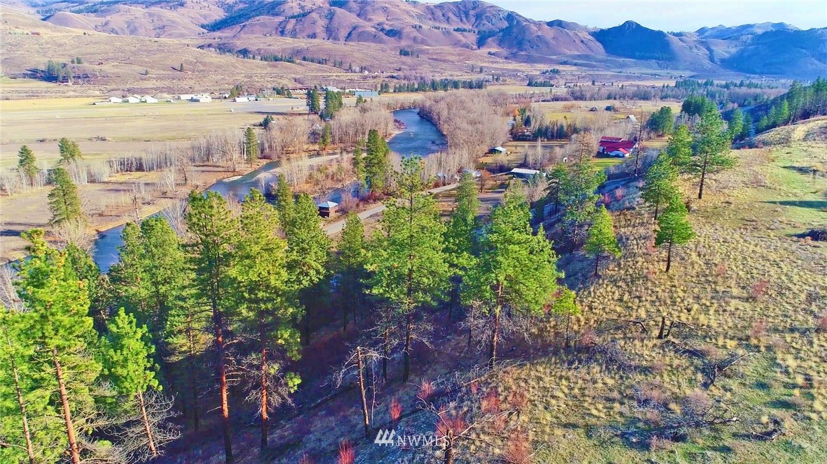 1 Rising Eagle Road, Unit RD Twisp, WA 98856 - Photo 21 of 40 a view of city