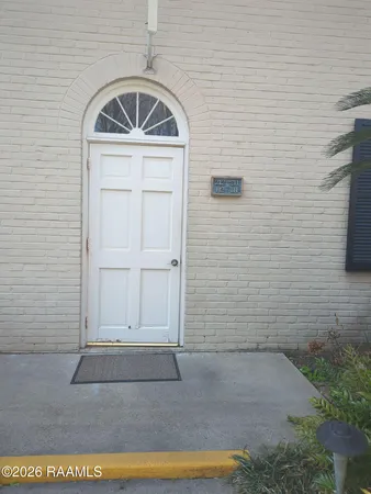 $1,095 | 213 Bendel Road, Unit 111, Lafayette, LA 70503