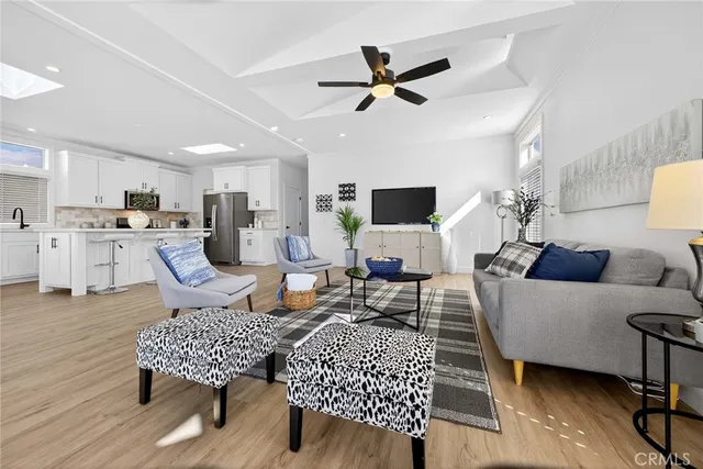 $460,000 | 15111 Pipeline Avenue, Unit 189, Chino Hills, CA 91709