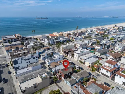 $1,850,000 | 62 61st Place, Long Beach, CA 90803