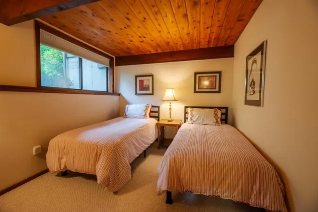 $440,000 | 12 Murray Hill Heights Road, Unit 43, Manchester, VT 05255