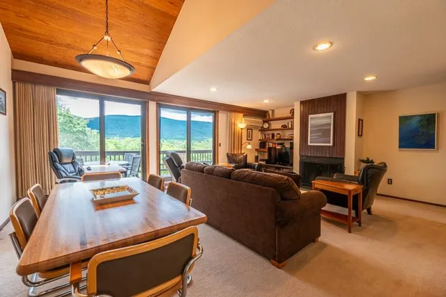 $440,000 | 12 Murray Hill Heights Road, Unit 43, Manchester, VT 05255