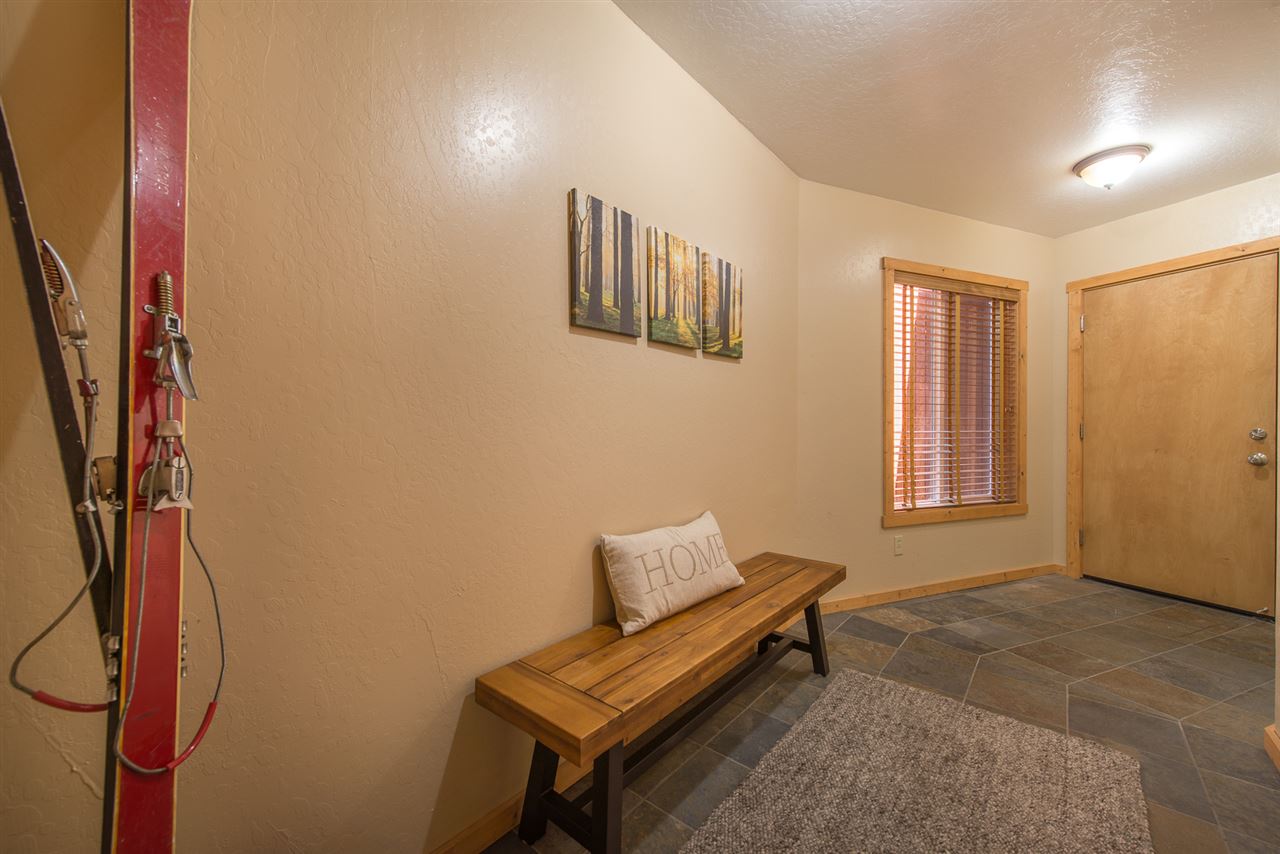 11515 Sun Valley Road Truckee, CA 96161 - Photo 16 of 21 Mudroom
