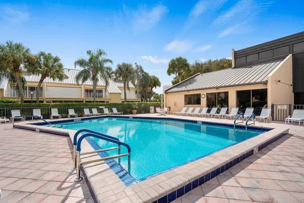 $2,500 | 1605 Highway 1, Unit V1103, Jupiter, FL 33477