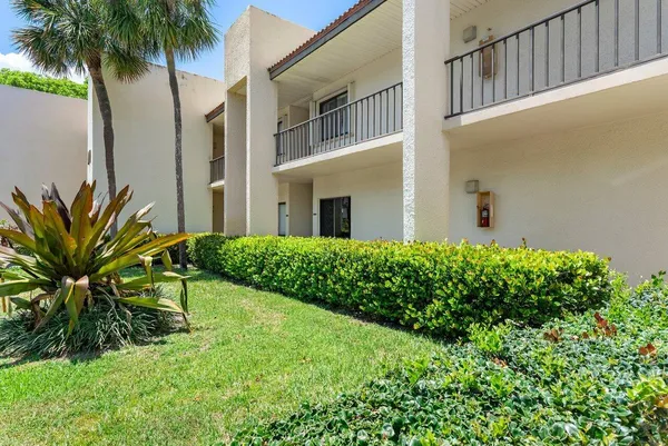 $2,500 | 1605 Highway 1, Unit V1103, Jupiter, FL 33477