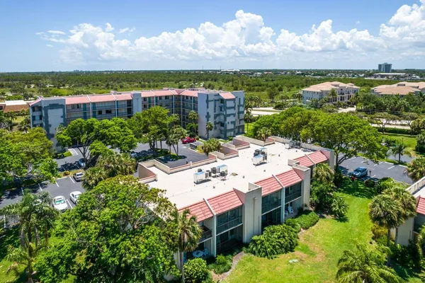 $2,500 | 1605 Highway 1, Unit V1103, Jupiter, FL 33477