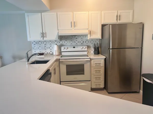 $2,500 | 1605 Highway 1, Unit V1103, Jupiter, FL 33477