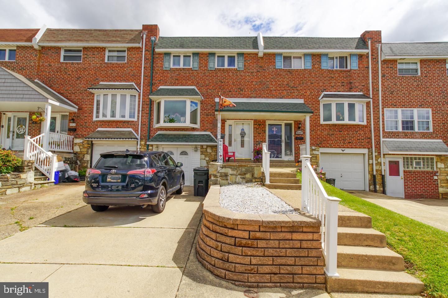 4207 Telford Road Philadelphia, PA 19154 - Photo 1 of 35 Gallery Image 1