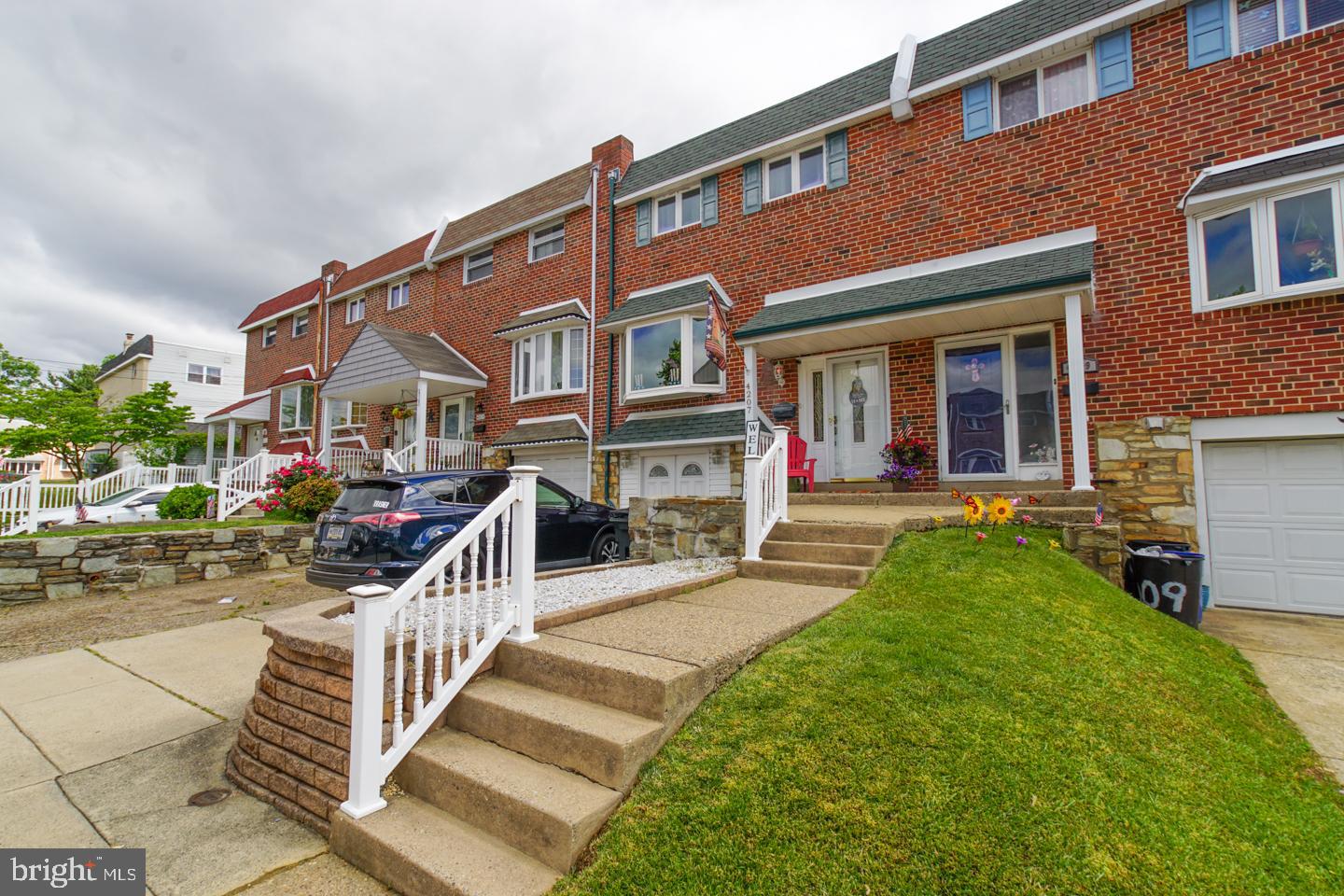 4207 Telford Road Philadelphia, PA 19154 - Photo 2 of 35 Gallery Image 2
