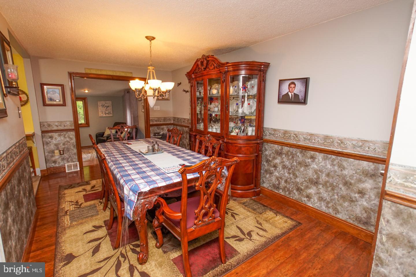 4207 Telford Road Philadelphia, PA 19154 - Photo 8 of 35 Gallery Image 8