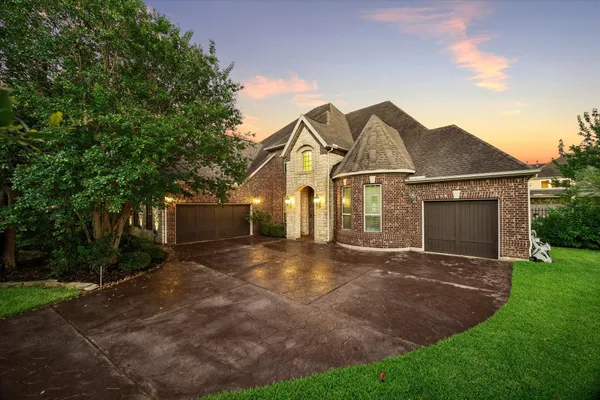 $1,400,000 | 35 North Fremont Ridge Loop, Spring, TX 77389