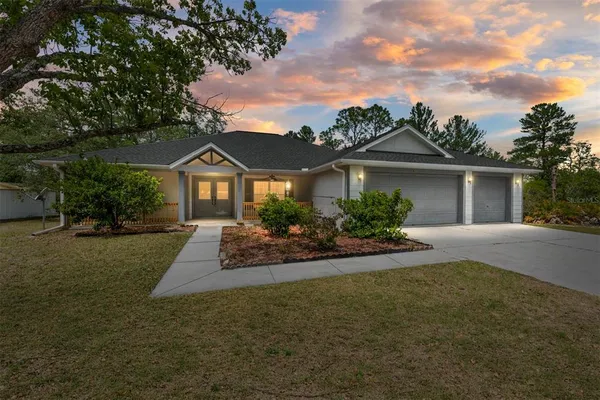 $350,000 | 8212 North Zaval Avenue, Dunnellon, FL 34433
