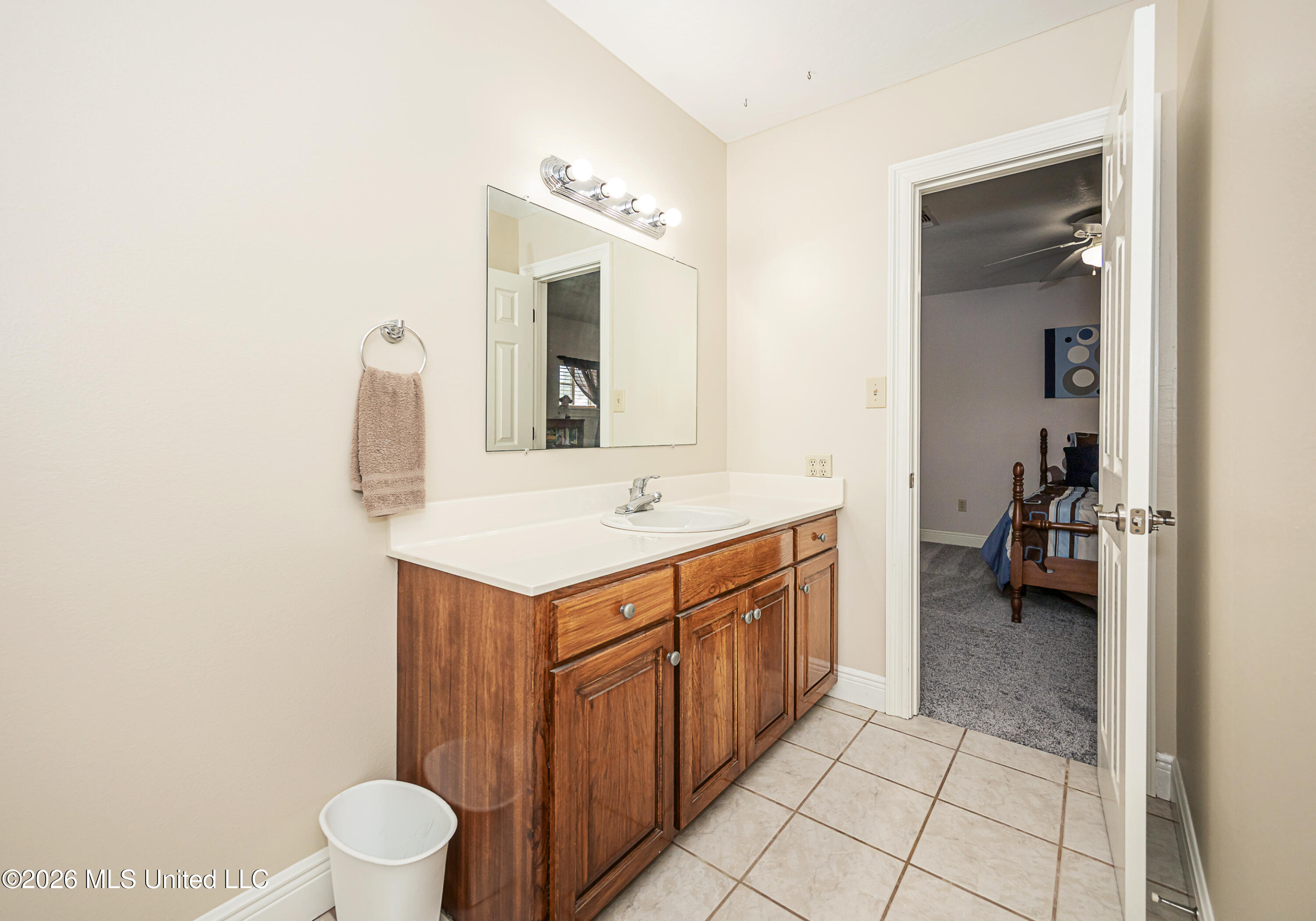 2901 Hamill Farm Road Ocean Springs, MS 39564 - Photo 66 of 136 IMG_3036