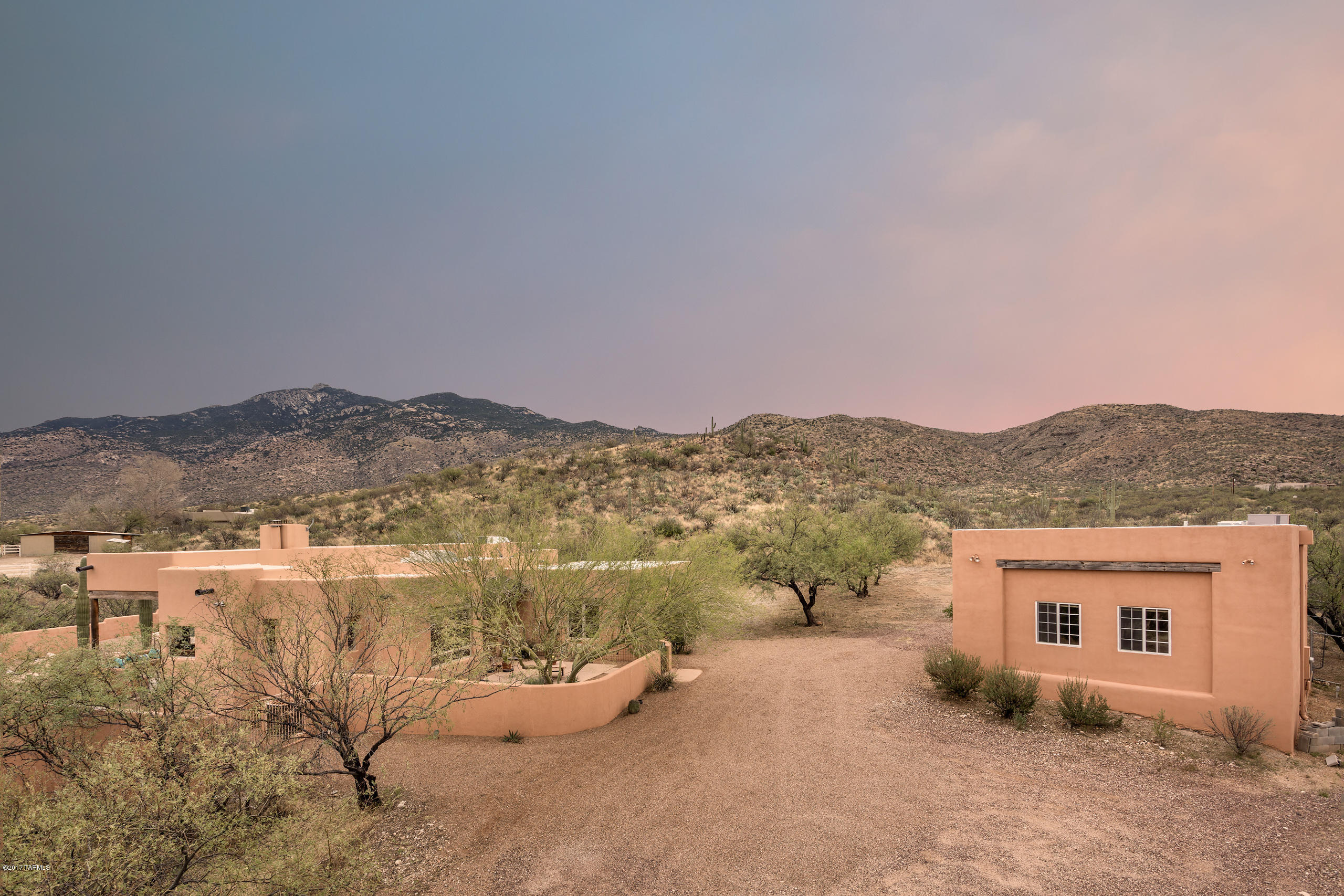 7329 South Pistol Hill Road Vail, AZ 85641 - Photo 2 of 39 Gallery Image 2