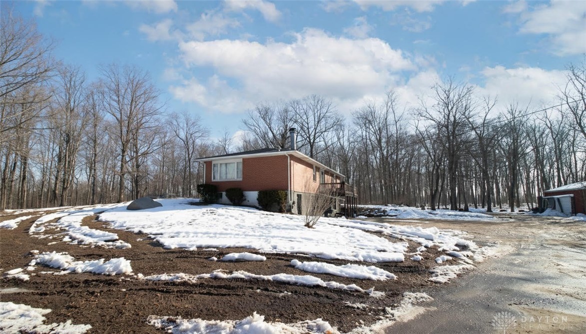 1229 Eaton Fort Nesbit Road New Paris, OH 45347 - Photo 6 of 47