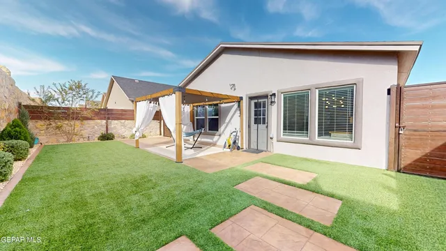 $274,000 | 13836 Sky Ranger Avenue, Horizon City, TX 79928