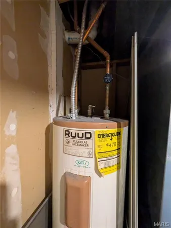 $184,900 | 1620 Forest Hills Drive, Unit D, St. Charles, MO 63303