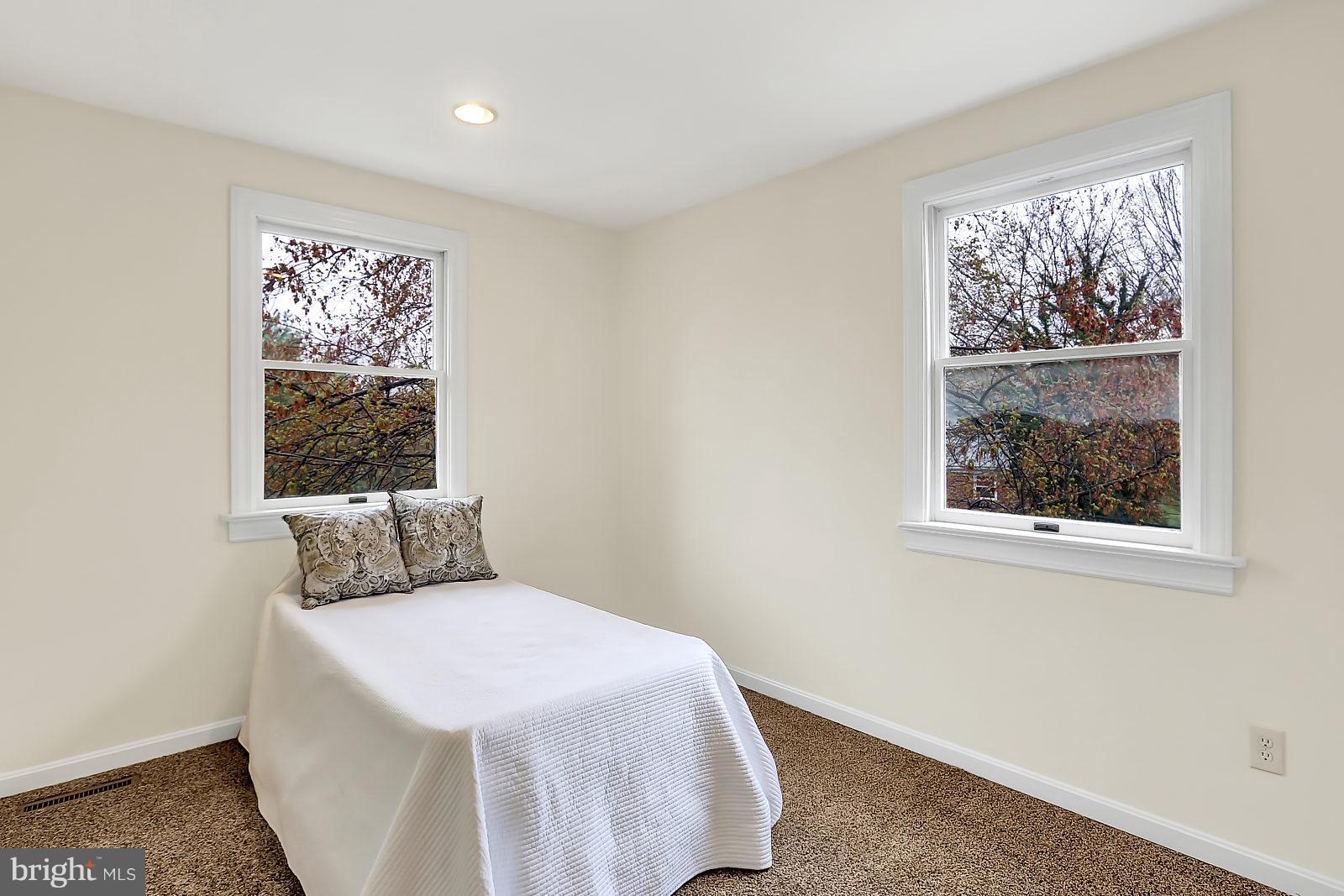 5229 Hillwell Road Baltimore, MD 21229 - Photo 15 of 24 Bedroom