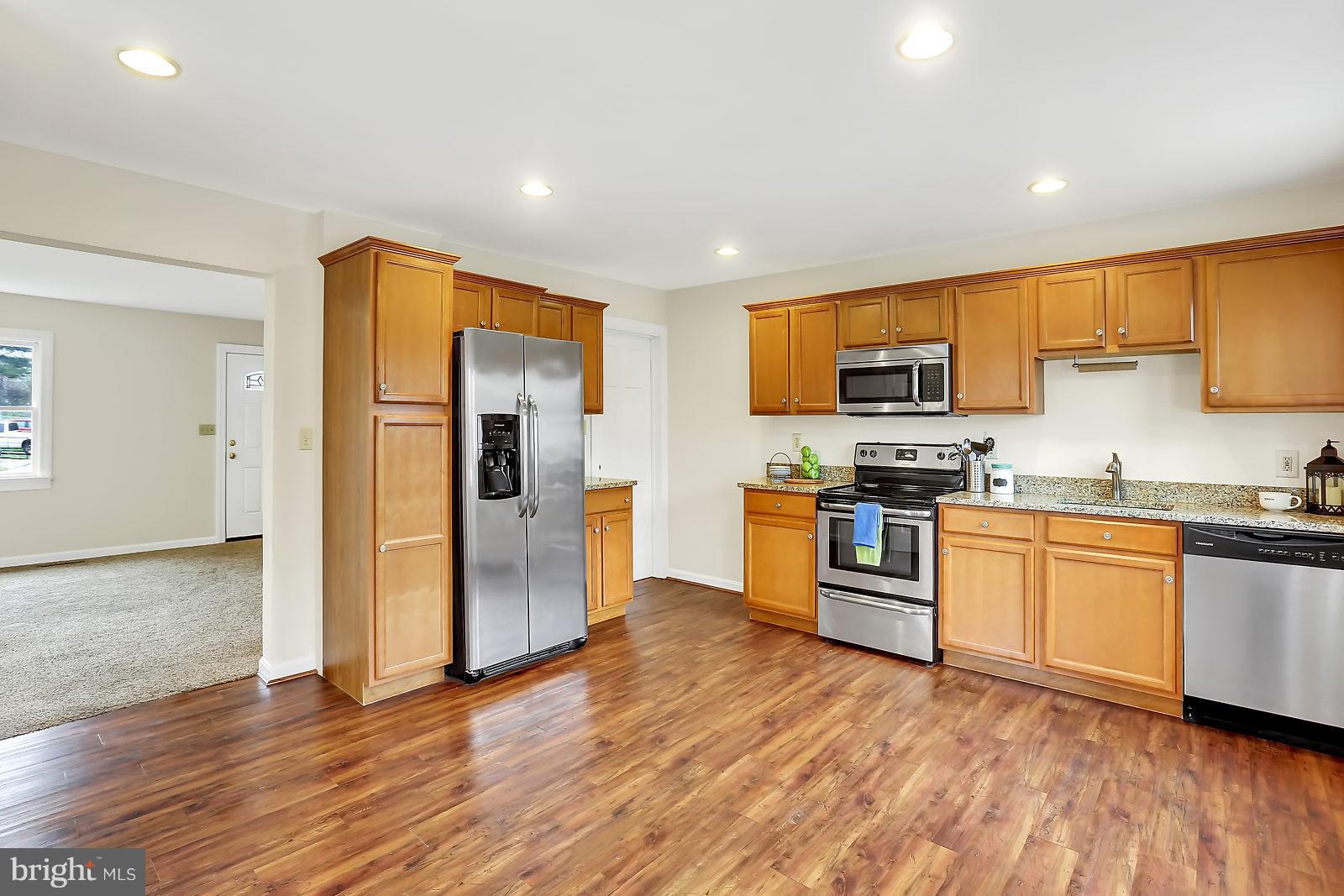 5229 Hillwell Road Baltimore, MD 21229 - Photo 6 of 24 Kitchen