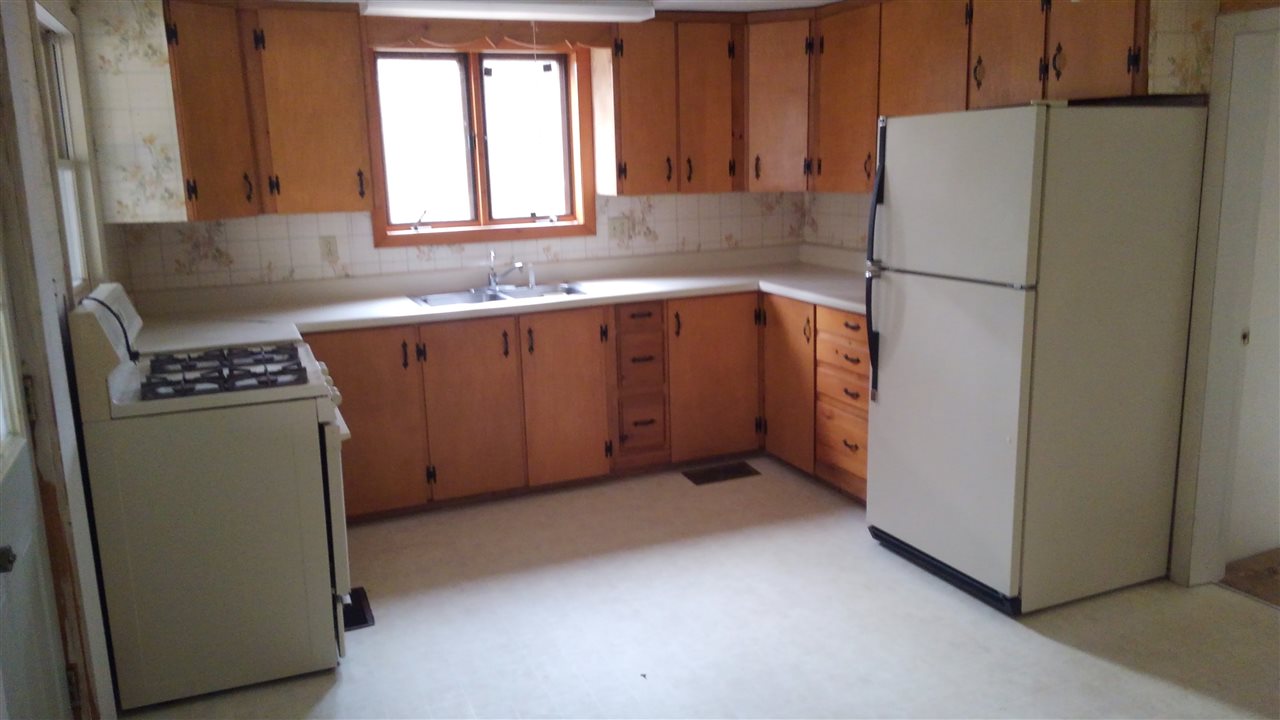 556 West Side Road Conway, NH 03860 - Photo 3 of 12