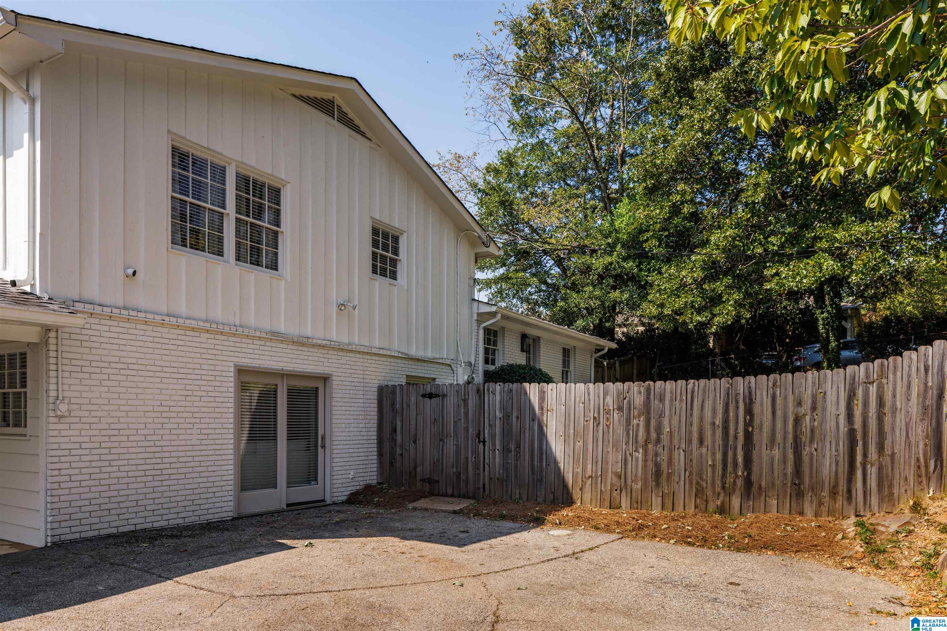 3764 Crestbrook Road Mountain Brook, AL 35223 - Photo 32 of 38