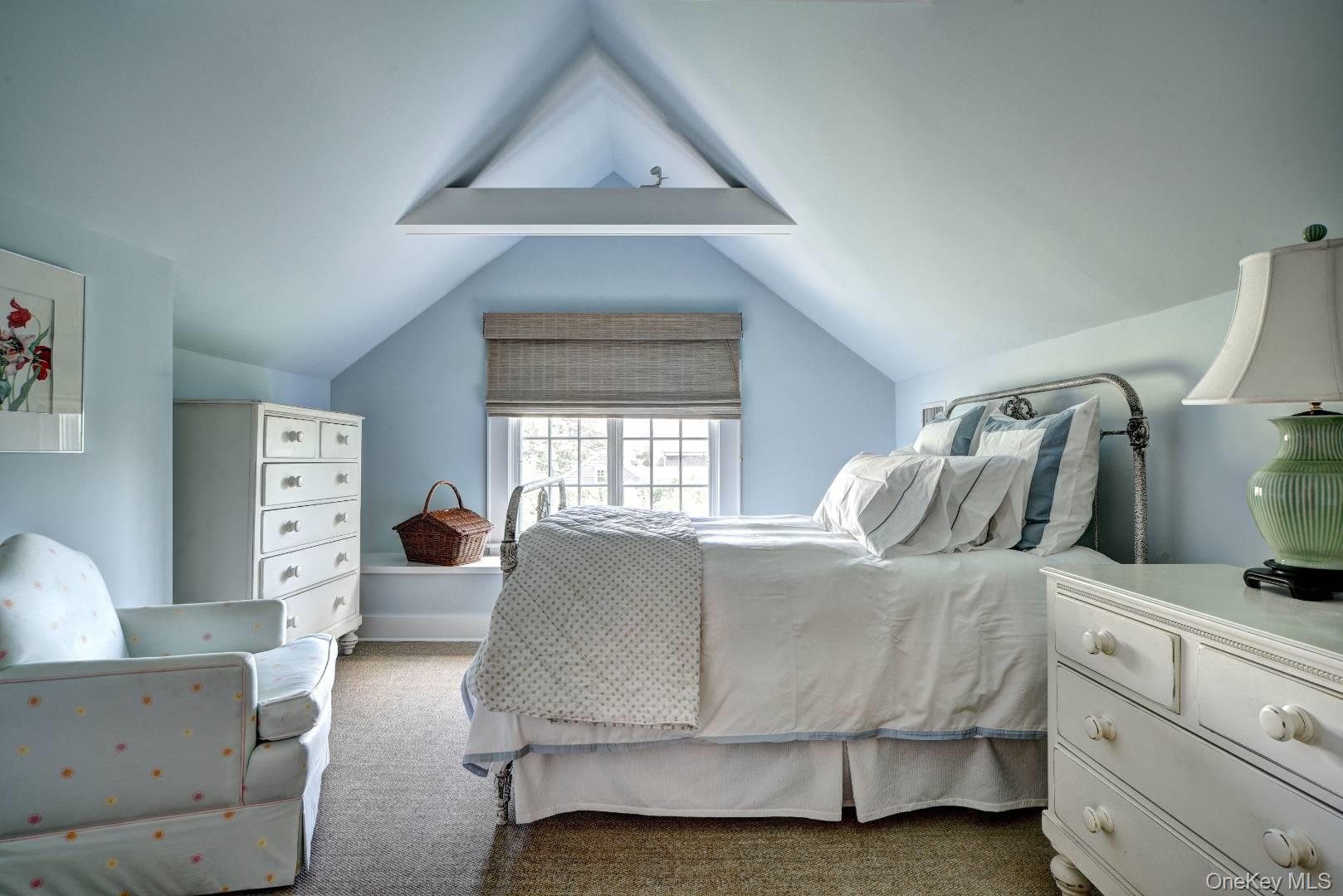 10 Jones Road East Hampton, NY 11937 - Photo 22 of 41