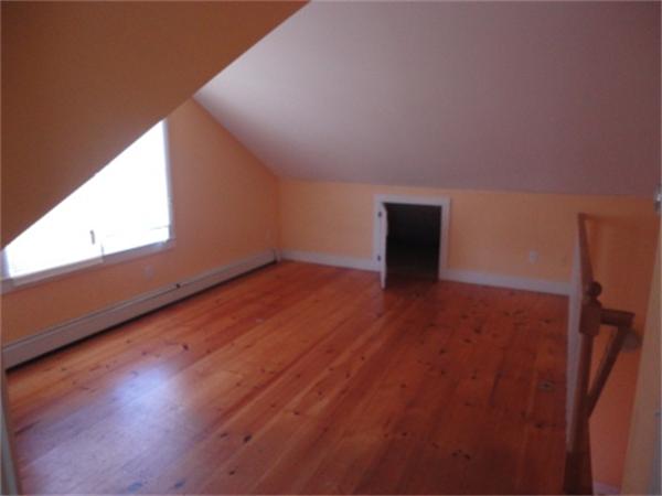 75 Bartlett Road, Unit B Nantucket, MA 02554 - Photo 6 of 10 Gallery Image 6