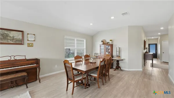 $2,175 | 2717 A San Martin Lane, Seguin, TX 78155