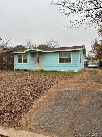 $149,000 | 411 Old Carrizo Road, Uvalde, TX 78801