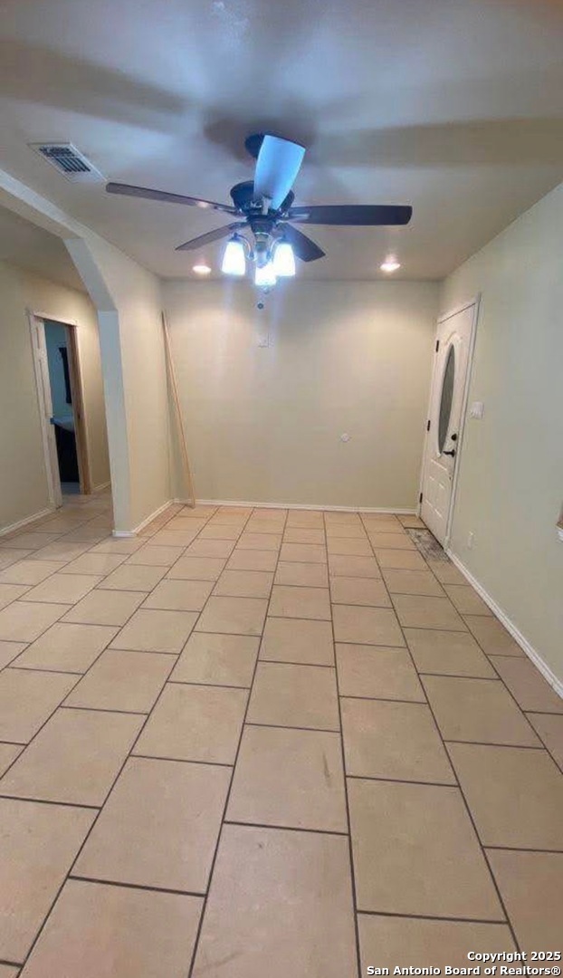 411 Old Carrizo Road Uvalde, TX 78801 - Photo 3 of 6