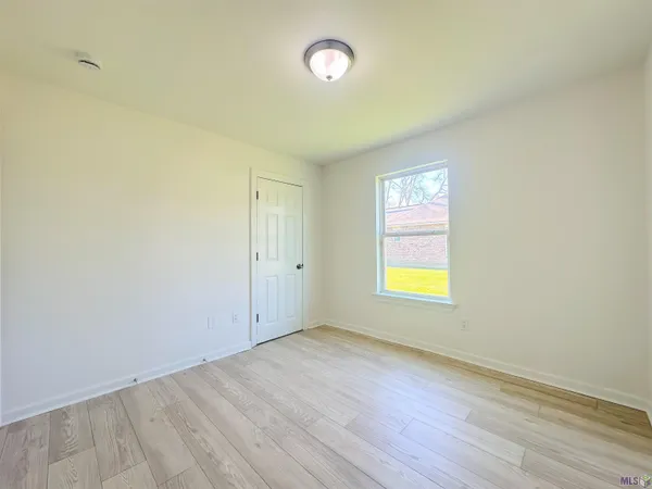 $1,290 | 1705 Ravier Lane, Sunshine, LA 70780