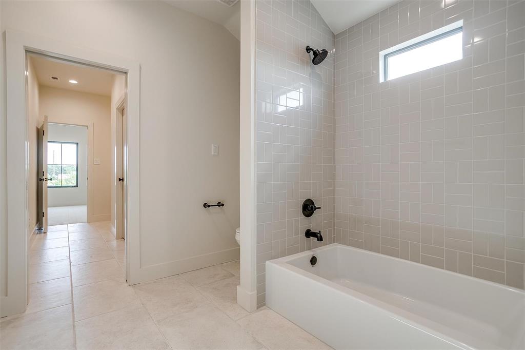 2015 Meadowlark Court Aledo, TX 76008 - Photo 33 of 40