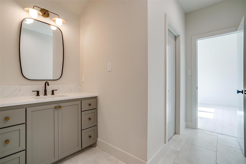 2015 Meadowlark Court Aledo, TX 76008 - Photo 34 of 40