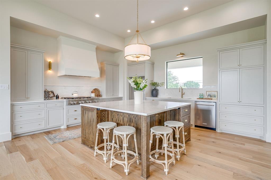 2015 Meadowlark Court Aledo, TX 76008 - Photo 10 of 40