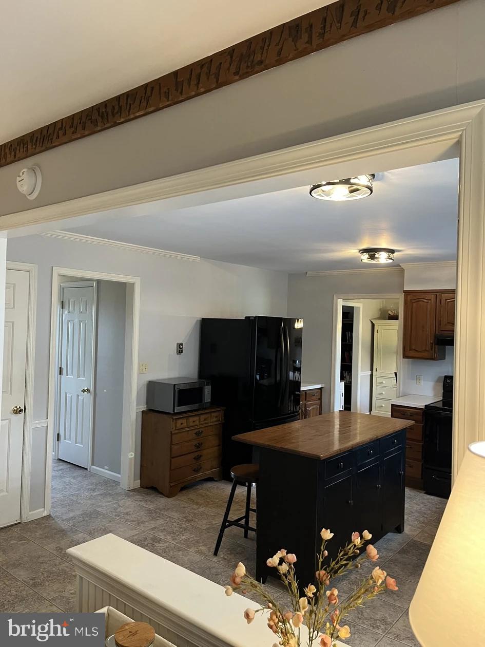 213 Tobacco Road Ephrata, PA 17522 - Photo 7 of 55
