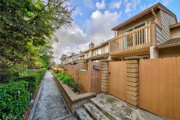 $815,000 | 1590 Avenida Selva, Fullerton, CA 92833