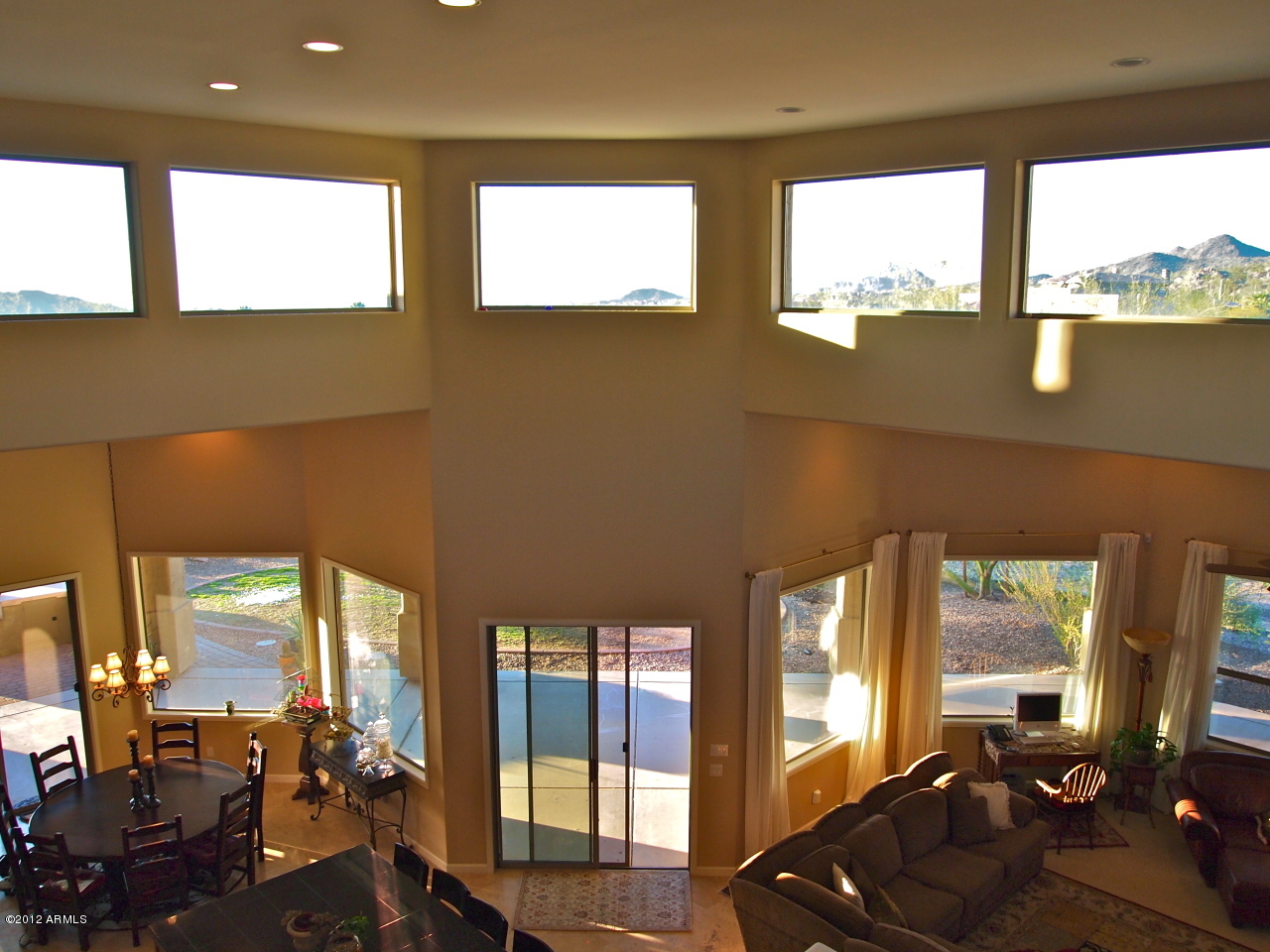 8606 East Oak Street Mesa, AZ 85207 - Photo 13 of 25 Transom Windows