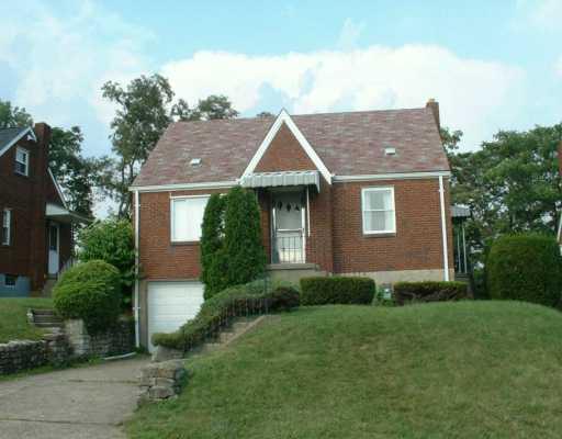 3649 Oakleaf Road Baldwin, PA 15227 - Photo 1 of 6 Exterior Front.