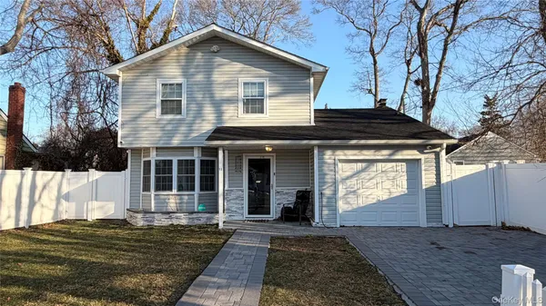 $579,000 | 13 Fairview Drive, Shirley, NY 11967