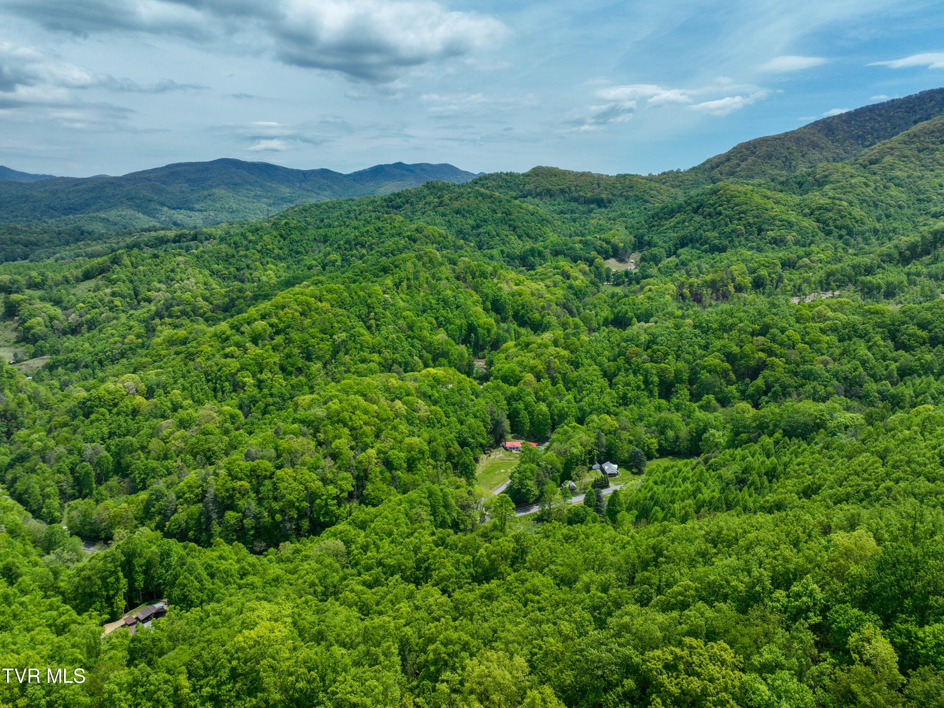 275 Tiger Creek Road Roan Mountain, TN 37687 - Photo 64 of 104 275 Tiger Creek Rd Drone WALLACE-5