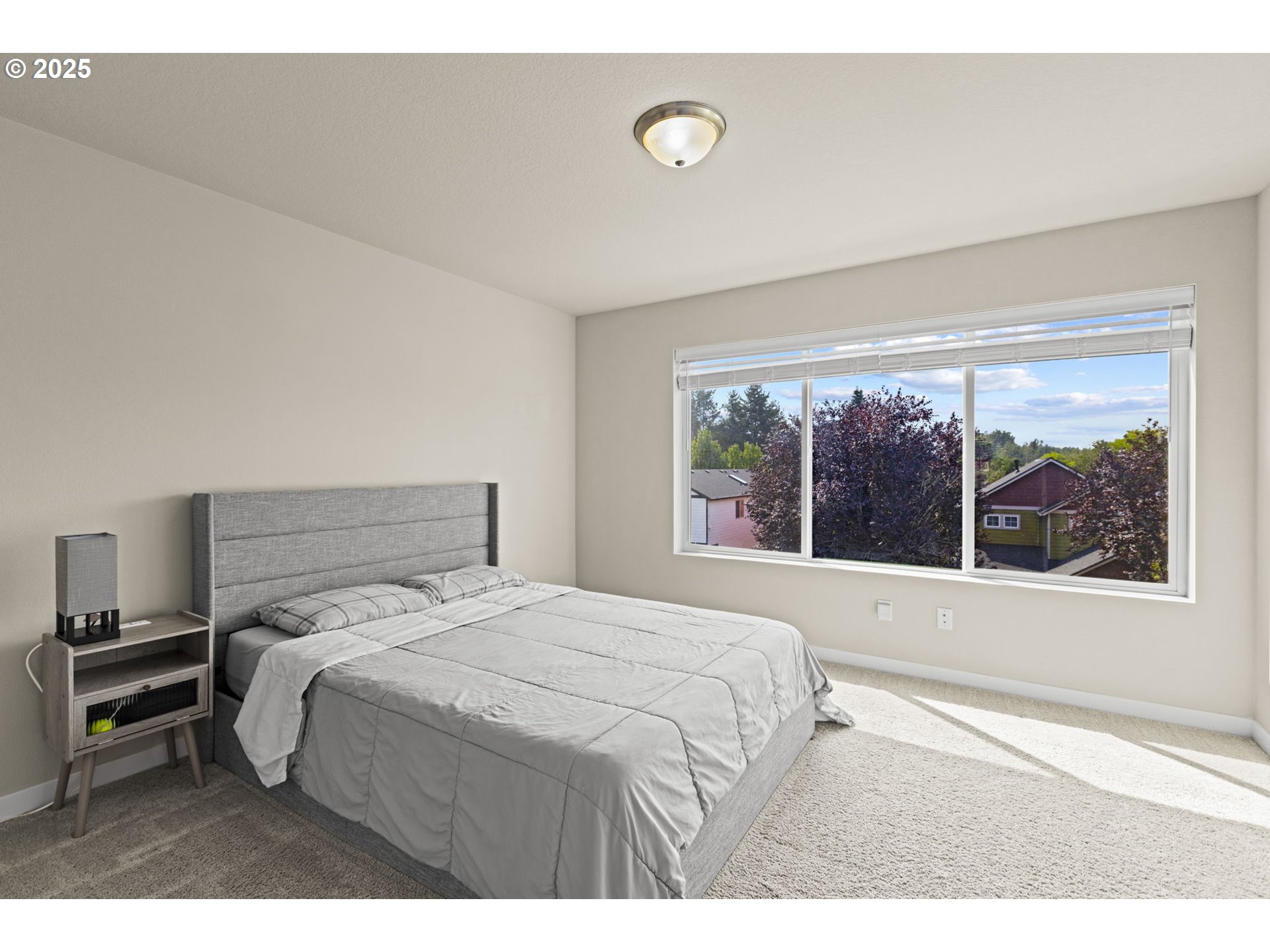 176 Southwest Hewitt Avenue Troutdale, OR 97060 - Photo 19 of 40