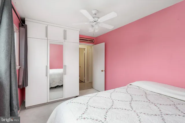 $235,000 | 1 N Lake Drive, East Windsor, NJ 08520