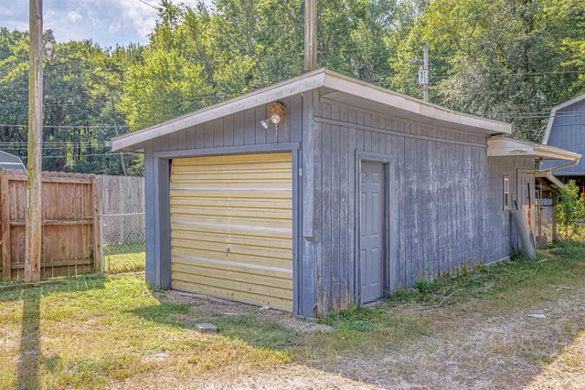 $244,000 | 1399 Homestead Drive, Boonville, IN 47601