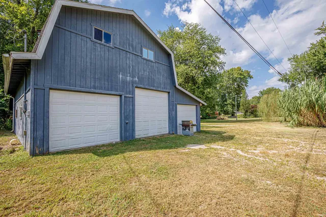 $244,000 | 1399 Homestead Drive, Boonville, IN 47601