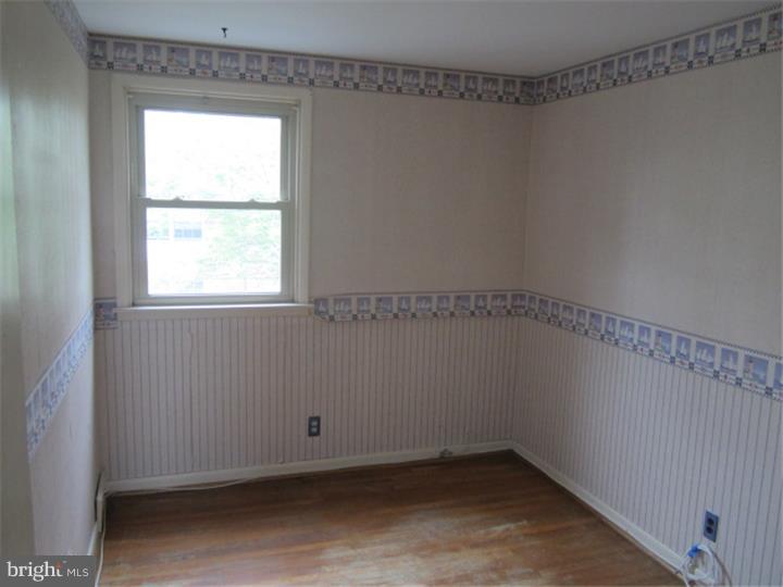 11832 Basile Road Philadelphia, PA 19154 - Photo 5 of 14