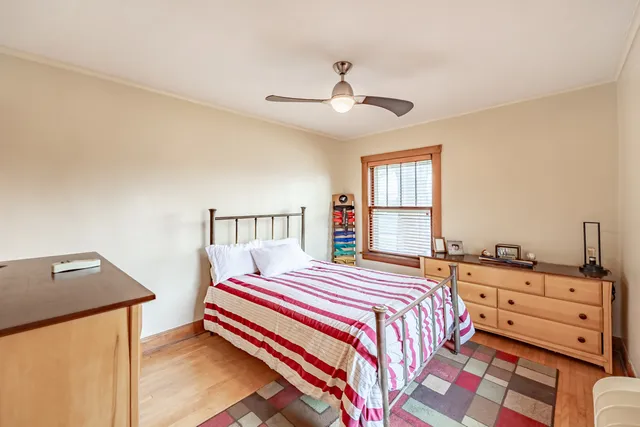 $439,900 | 650 Park Street, Elgin, IL 60120