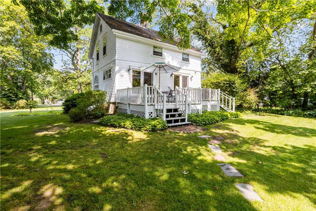 48 Washington Road Barrington, RI 02806 - Photo 4 of 10
