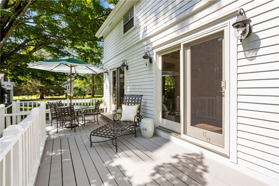48 Washington Road Barrington, RI 02806 - Photo 9 of 10
